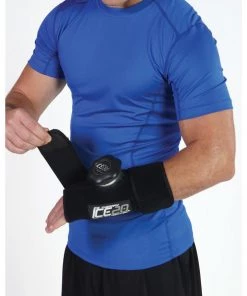 Discount 🛒 Bownet ICE20 Elbow / Small Knee Ice Compression Wrap: ICE-ELBOW-SM KNEE 🤩 18 Discount 🛒 Bownet ICE20 Elbow / Small Knee Ice Compression Wrap: ICE-ELBOW-SM KNEE 🤩 -BaseBallBat Official Shop ICE20 Elbow On Wrist Male Applying 720x bb72f6d0 307f 4292 b3bb eaee0c6fc3b5