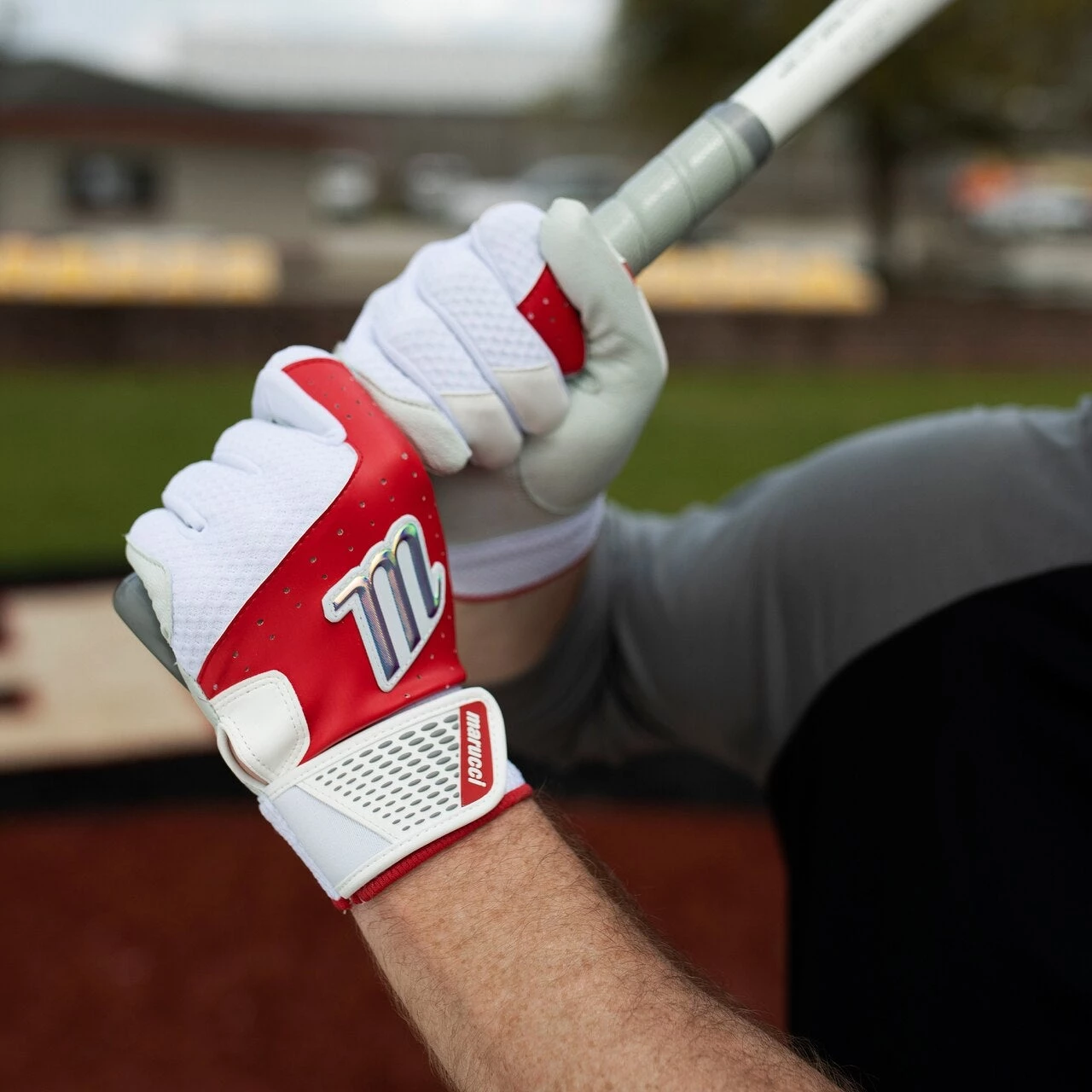 Brand new ✔️ Marucci Crest Adult Batting Gloves: MBGCRST 👍 9 Brand new ✔️ Marucci Crest Adult Batting Gloves: MBGCRST 👍 - Image 7